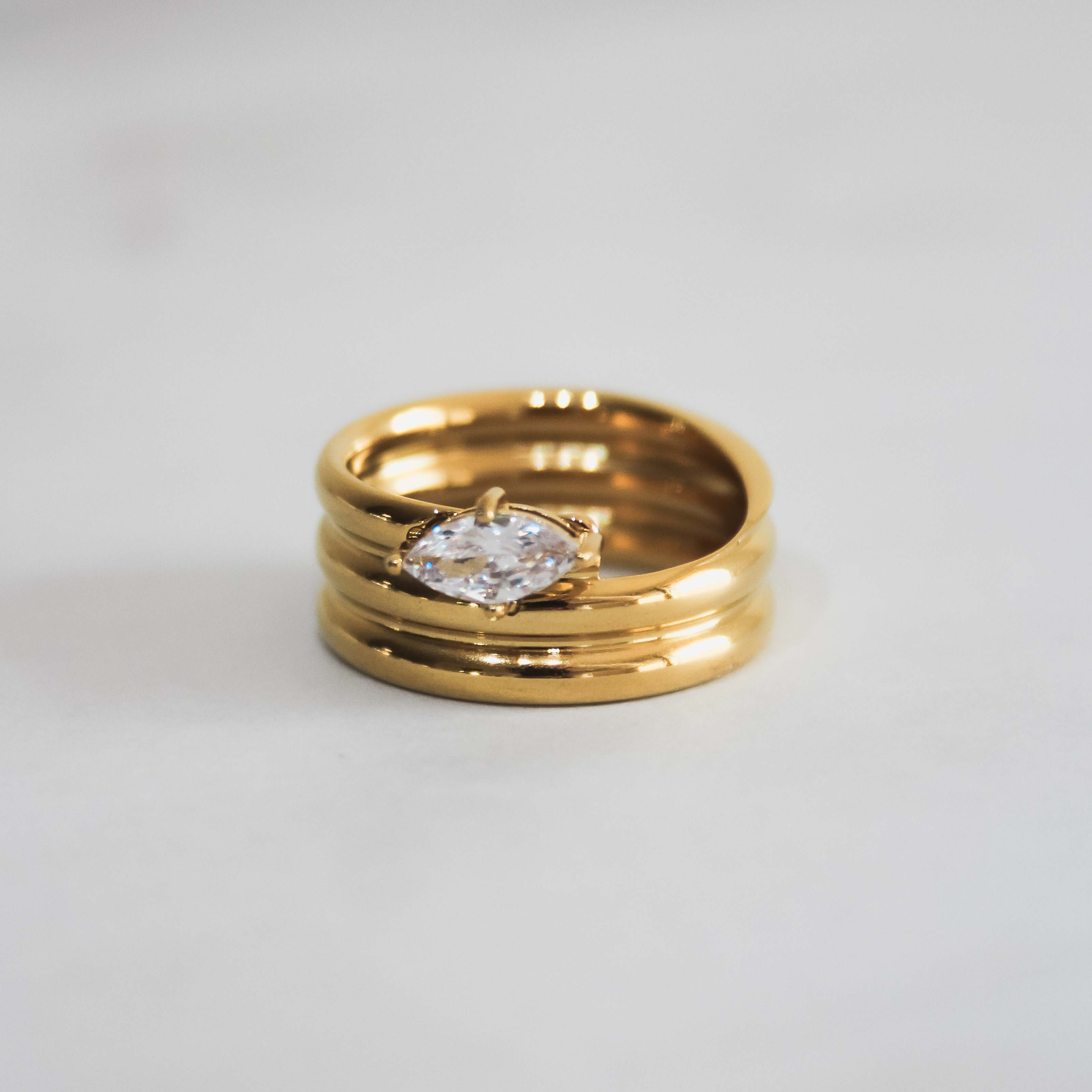 Ebony Ring