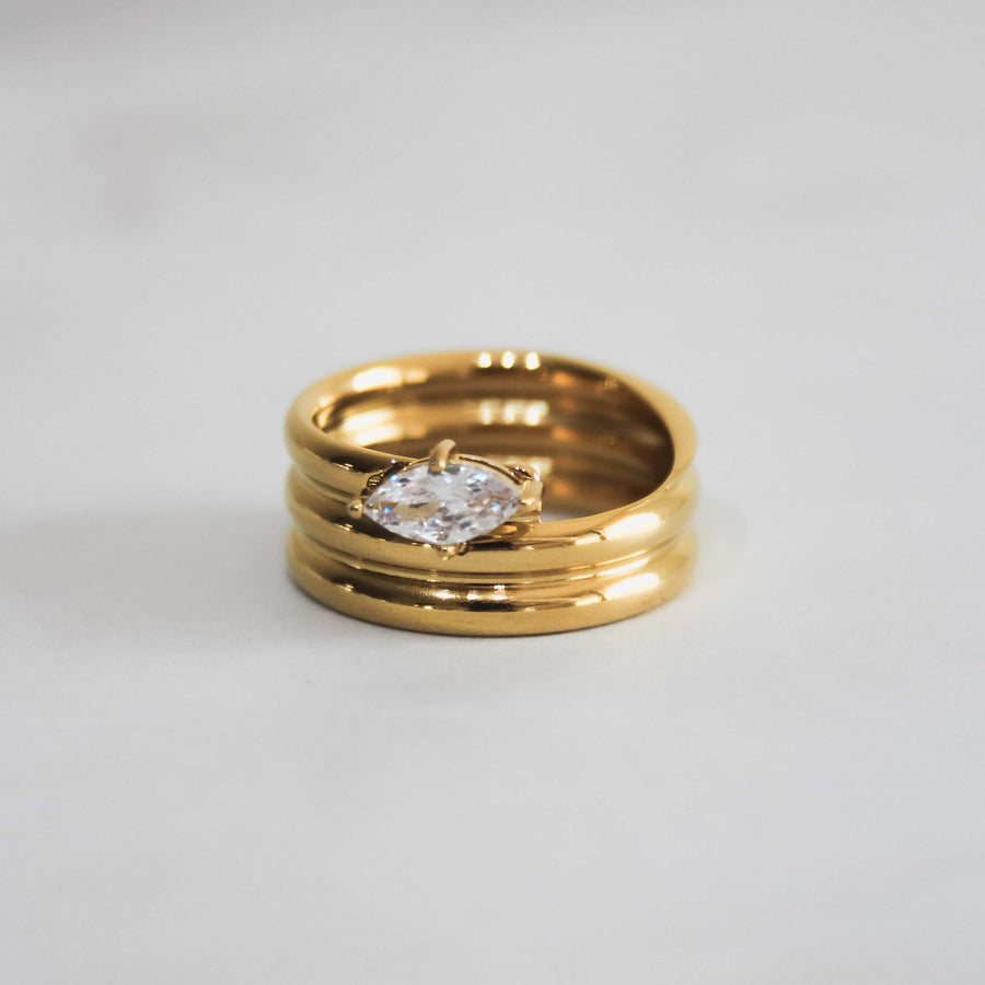 Ebony Ring